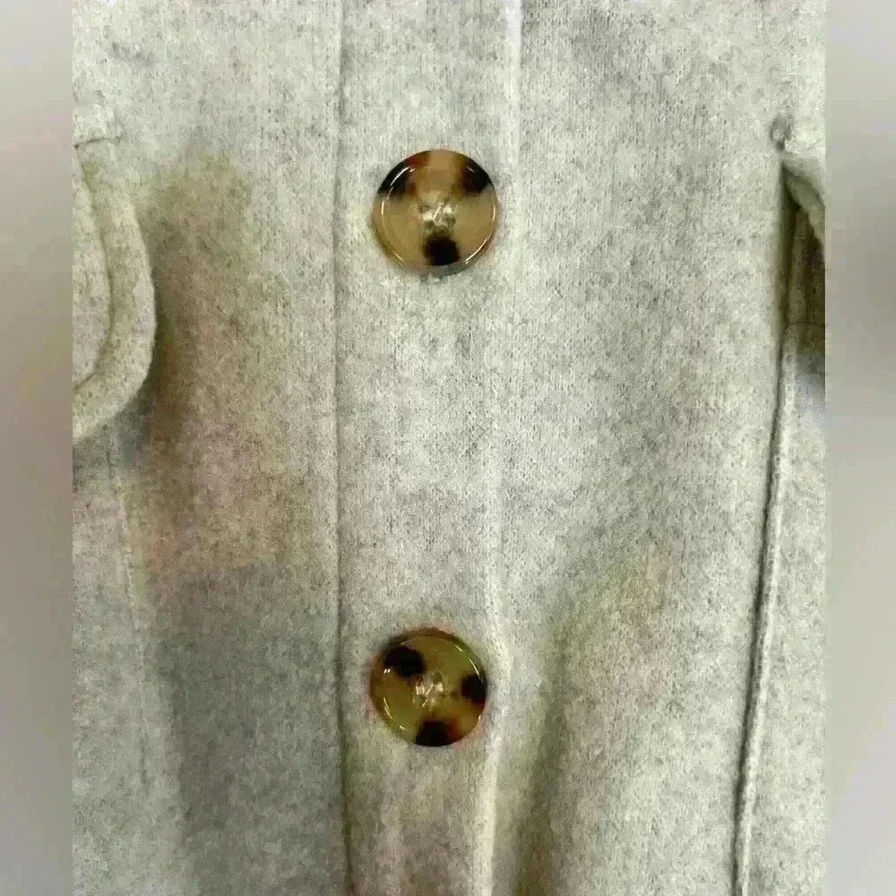 Cream Button-Up Shacket, Size XL - Picture 3 of 5